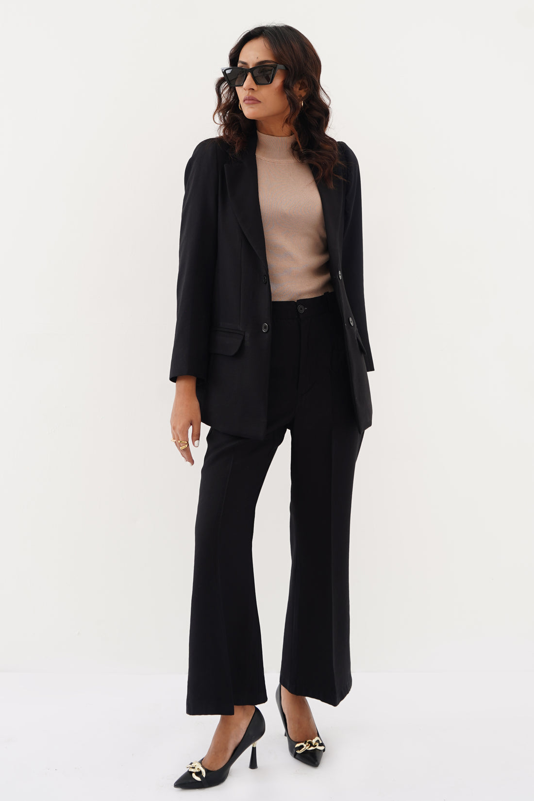 Genevieve 2 Piece Suit Black (10 days delivery time)